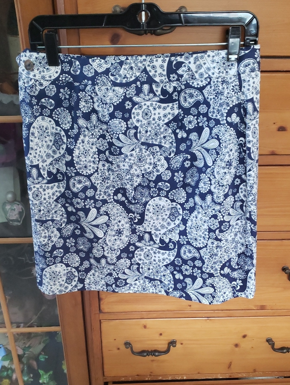 Brooks Brothers Navy and White Paisley Print Skirt